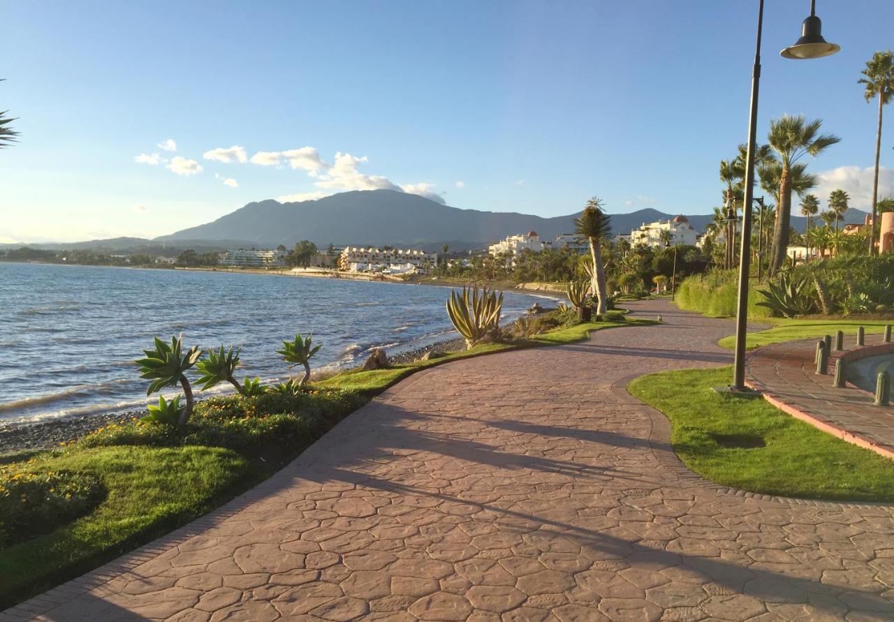 Salinas. Apartment For 4. Terrace/Parking/Pools/Gym/4Mins Beach Estepona Exteriér fotografie