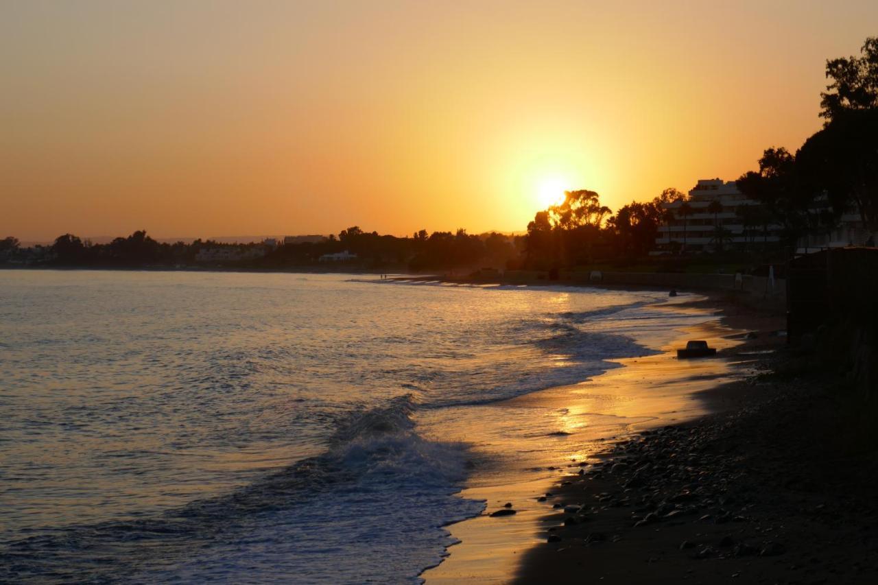 Salinas. Apartment For 4. Terrace/Parking/Pools/Gym/4Mins Beach Estepona Exteriér fotografie